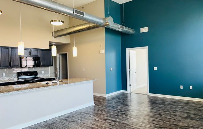3 beds, 2 baths, 1,613 sqft, $3,000, Unit 314