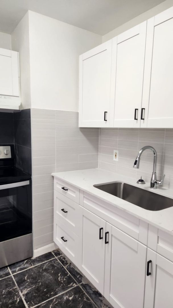 Renovated 4/2 Home Tampa Available Now