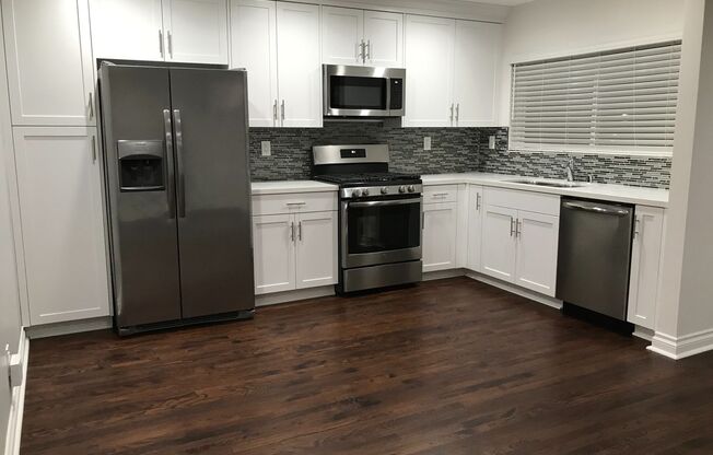 1 bed, 1 bath, 638 sqft, $2,445, Unit 21