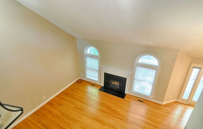 3 bedroom Cul-de-sac Townhouse