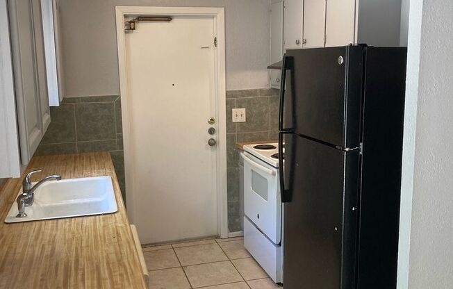 ZERO APPLICATION FEE FOR THIS 4BR/2BA NORTHEAST HOME