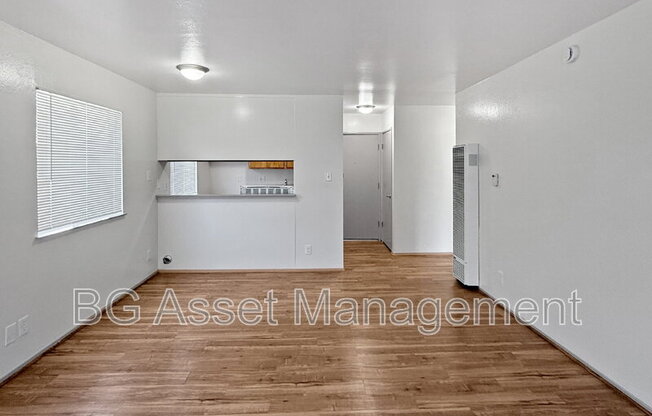 3600 DIMOND AVE