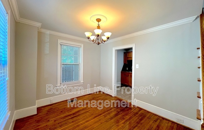 2119 KIRKWOOD AVE