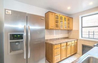 2 beds, 1 bath, 900 sqft, $2,400, Unit 6C