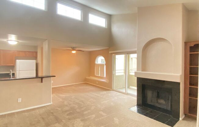 3 beds, 2 baths, $1,500, Unit # 2044