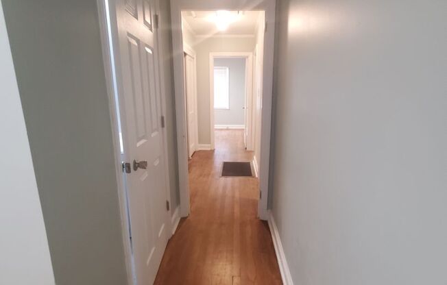 1821 Seabrook ~ Holly Springs
