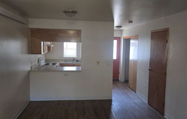 Sequoia Square Apartments