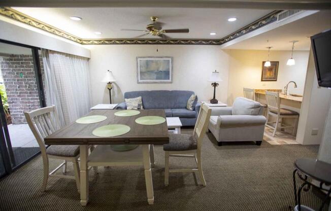 1 bed, 1 bath, 610 sqft, $1,470