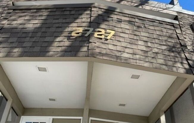 1 bed, 1 bath, 775 sqft, $1,199, Unit 2727-105