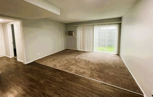 Park Apartments-Beautiful recently renovated