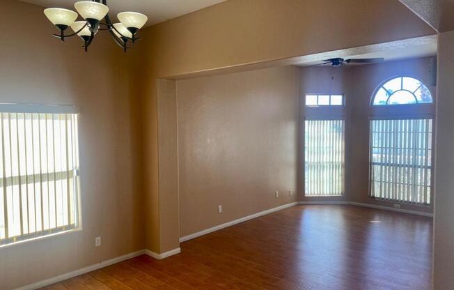 7928 VILLA FINESTRA DR