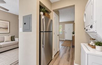 2 beds, 1.5 baths, 865 sqft, $1,875, Unit 108