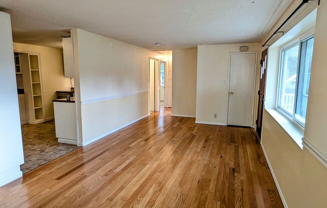 Sprawling Rambler House with huge detached 2 car garage - Close to Everything