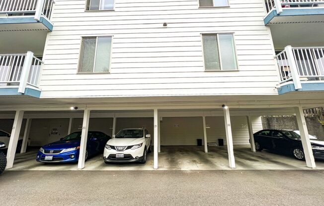 9100 Roosevelt Apartments