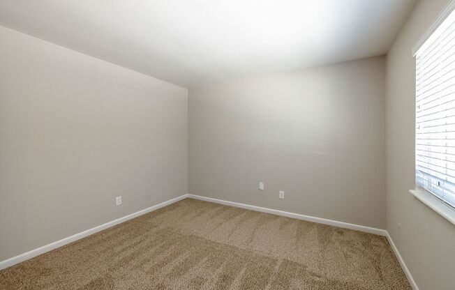 2 beds, 1 bath, 836 sqft, $1,340, Unit 1532-C