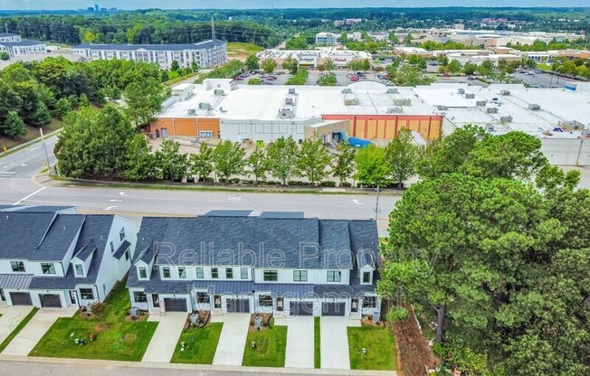 6104 FOX RD