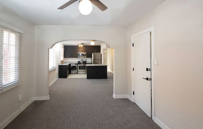 1 bed, 1 bath, 680 sqft, $1,095, Unit 003