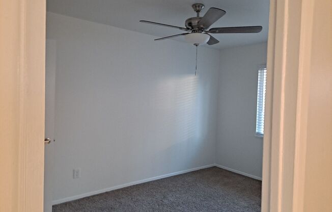 2 beds, 1 bath, 800 sqft, $2,395, Unit 6091