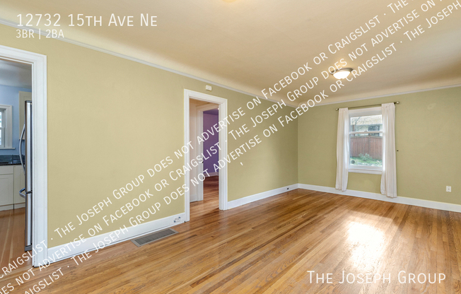 12732 15 AVE NE
