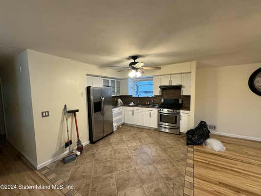 3 beds, 2 baths, 1,824 sqft, $3,600