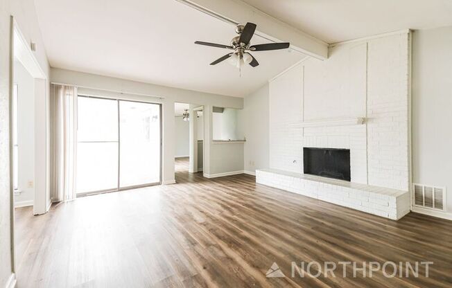 1706 SAINT JAMES DR