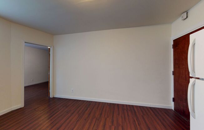 1 bed, 1 bath, 330 sqft, $1,045, Unit 203