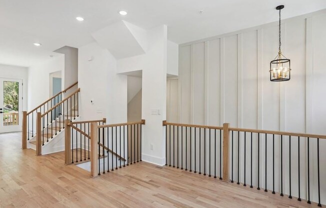 237 MARIETTA ST