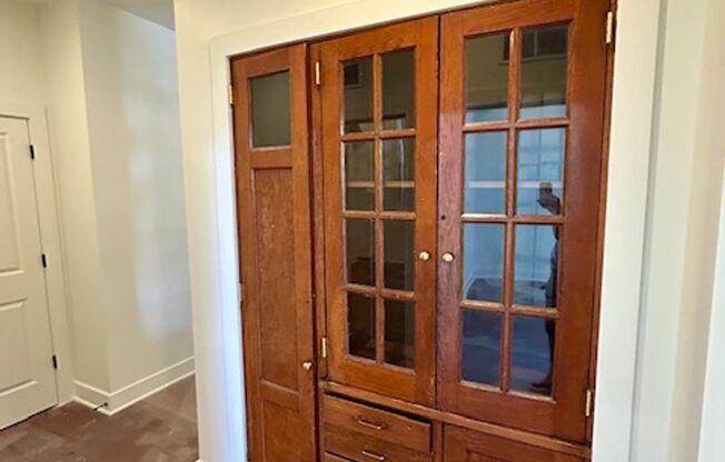 2 beds, 1 bath, 961 sqft, $2,195, Unit 108