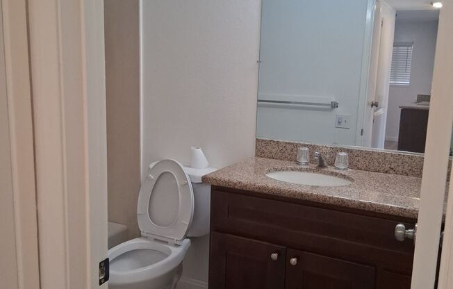 1 bed, 1 bath, 665 sqft, $2,000, Unit 126