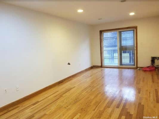 3 beds, 2 baths, 1,000 sqft, $2,750, Unit 2FL