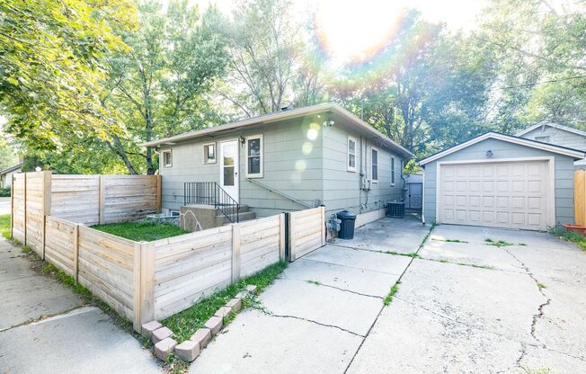 Cute midtown home for rent - pet friendly