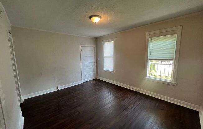 Studio, 1 bath, 400 sqft, $600, Unit #1