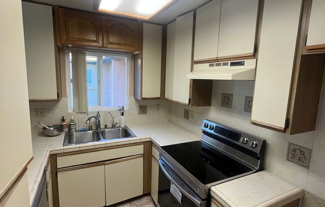 11235 Avenida De Los Lobos #D, San Diego