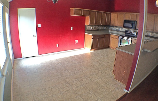 3 Bedroom 2 Bath Gem In Crowley