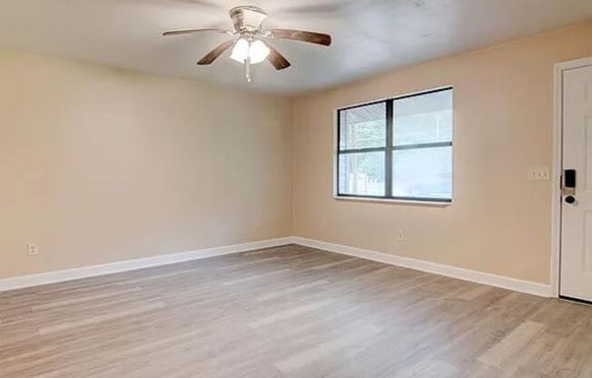 2 beds, 1 bath, $1,850