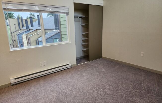 2 beds, 2 baths, 987 sqft, $2,250, Unit 243
