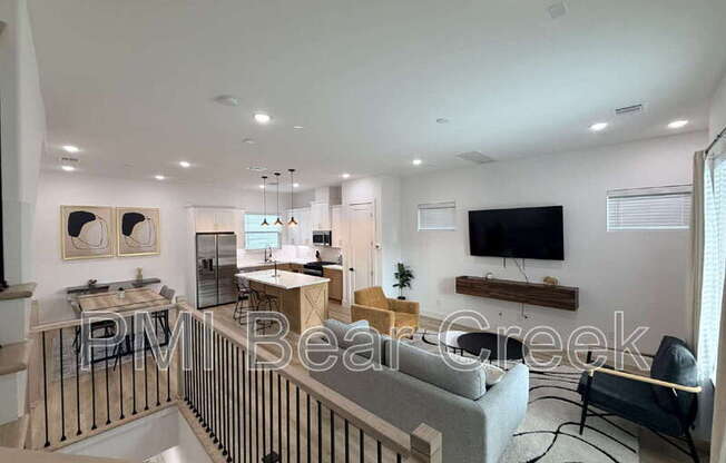 2706 COCHRAN ST