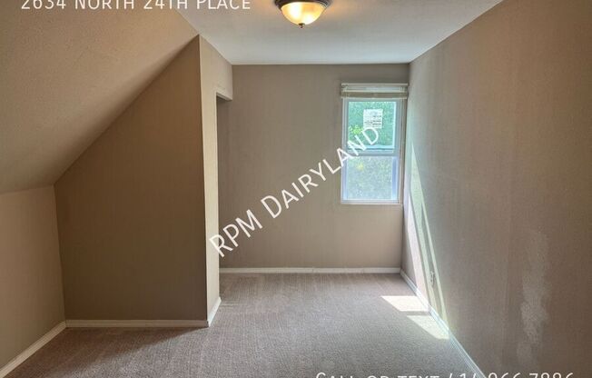 2634 N 24 PL