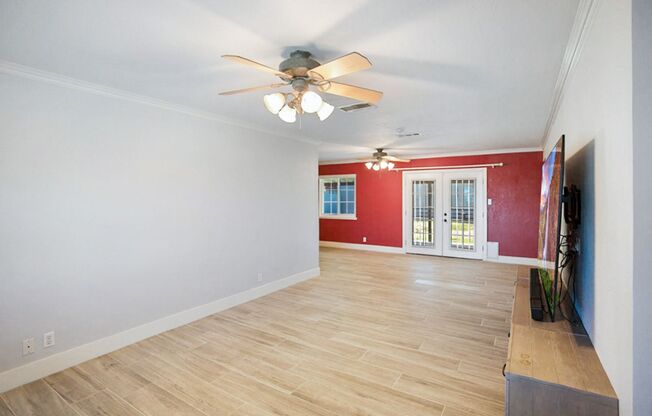 Beautiful, nicely updated, ENERGY EFFICIENT HOME FOR LOW UTILITY BILLS