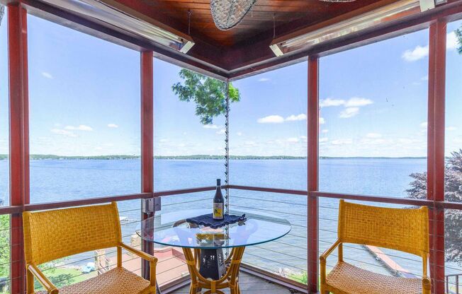 Architect-Designed Luxury Lake Mendota Home – 90' Shoreline, 3BR