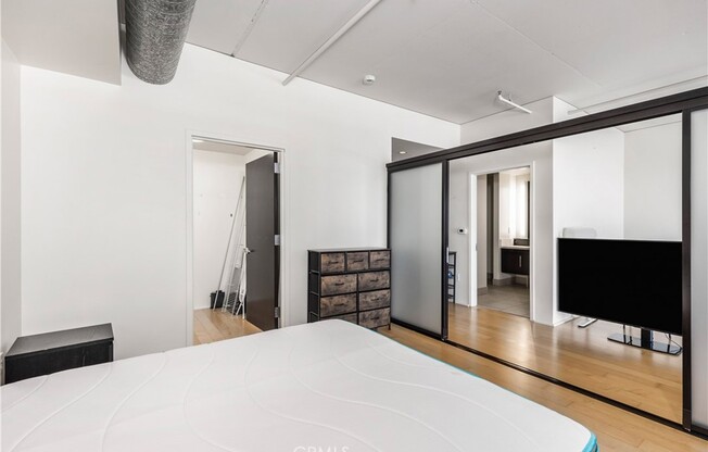 1 bed, 1 bath, 1,030 sqft, $2,900, Unit 810