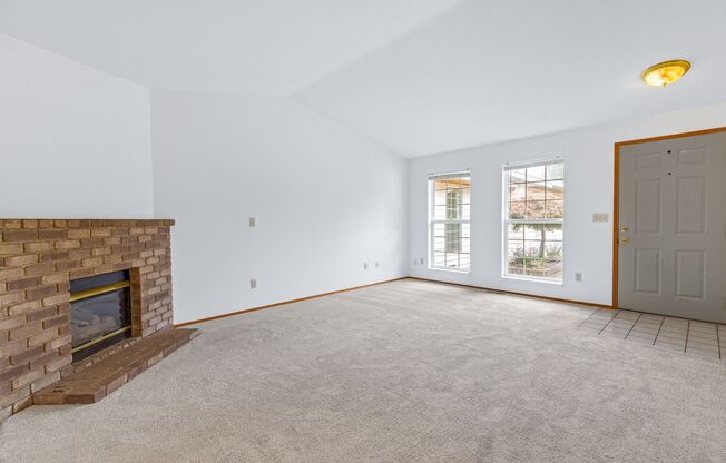Duplex - 2 bedroom 2 bath