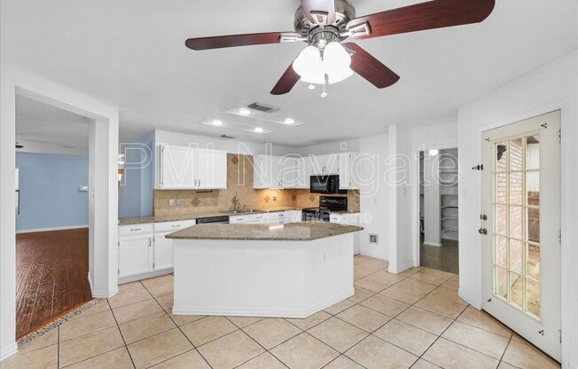 9911 OLD MESQUITE