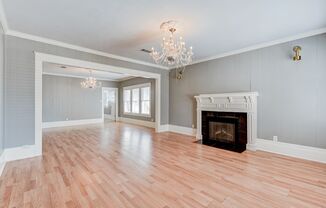 3 Bed 2 Bath Fenced Home!