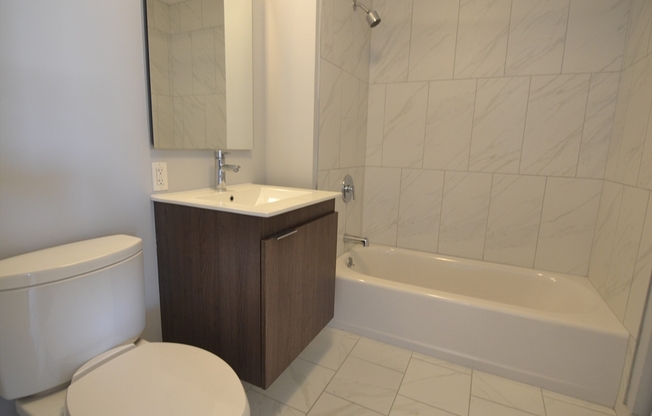 1 bed, 1 bath, 781 sqft, $4,000, Unit 511
