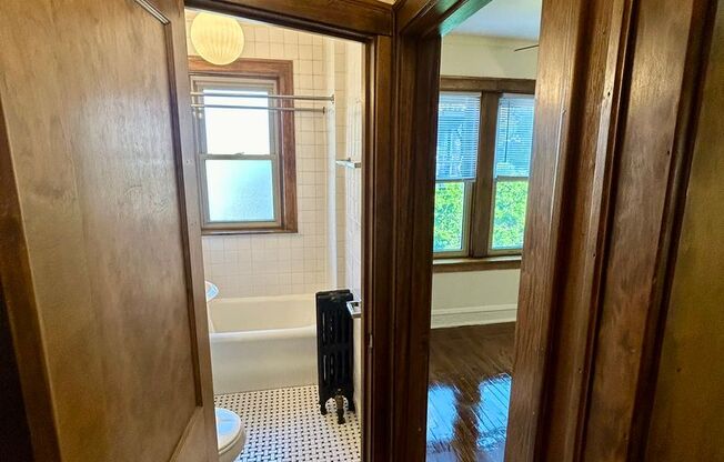 1 bed, 1 bath, 500 sqft, $1,825, Unit 233-313