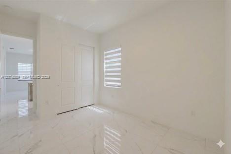 17552 SW 46 ST