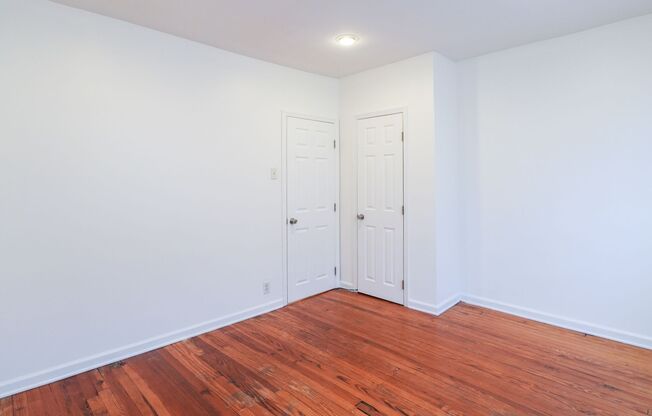 2 beds, 1 bath, $1,495