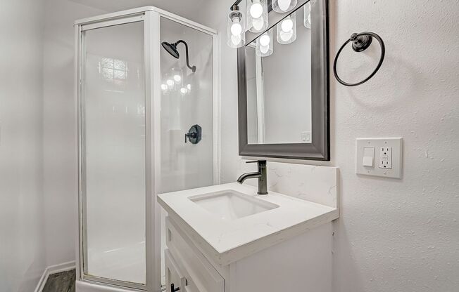 Studio, 1 bath, 500 sqft, $1,548, Unit 216