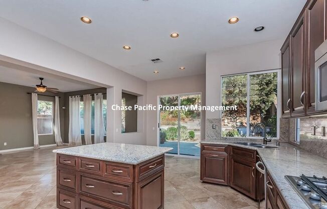 4508 Vereda Mar de Ponderosa